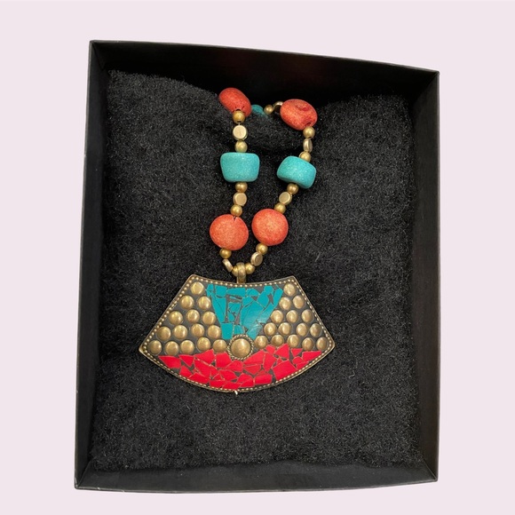 Necklace - Picture 2 of 2